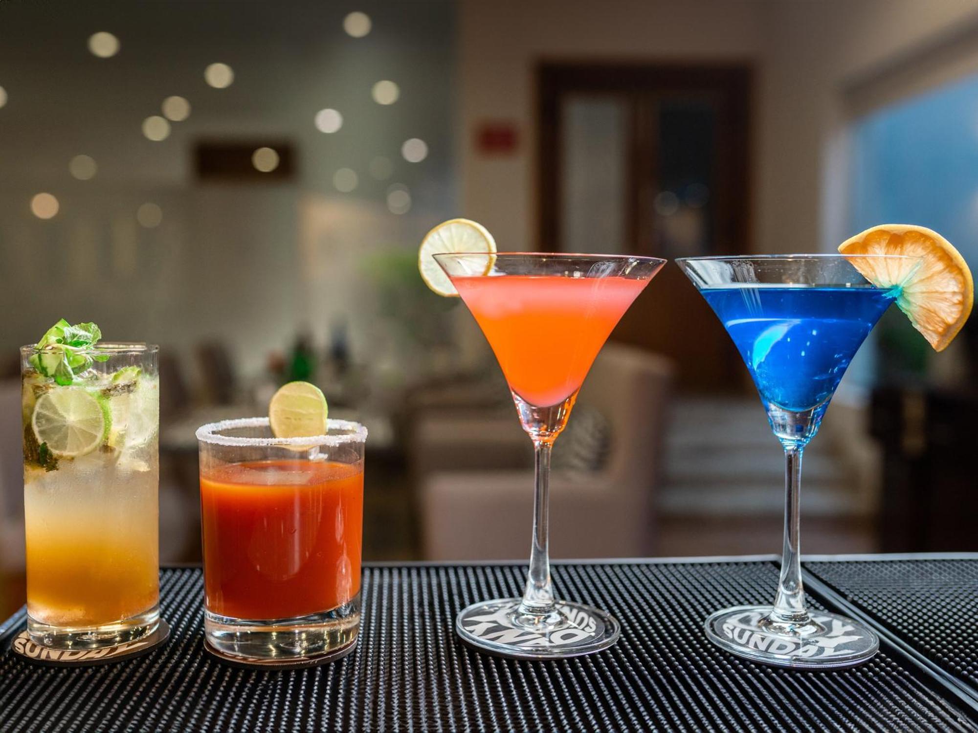 Sunday Hotel Chandigarh Zirakpur Luaran gambar
