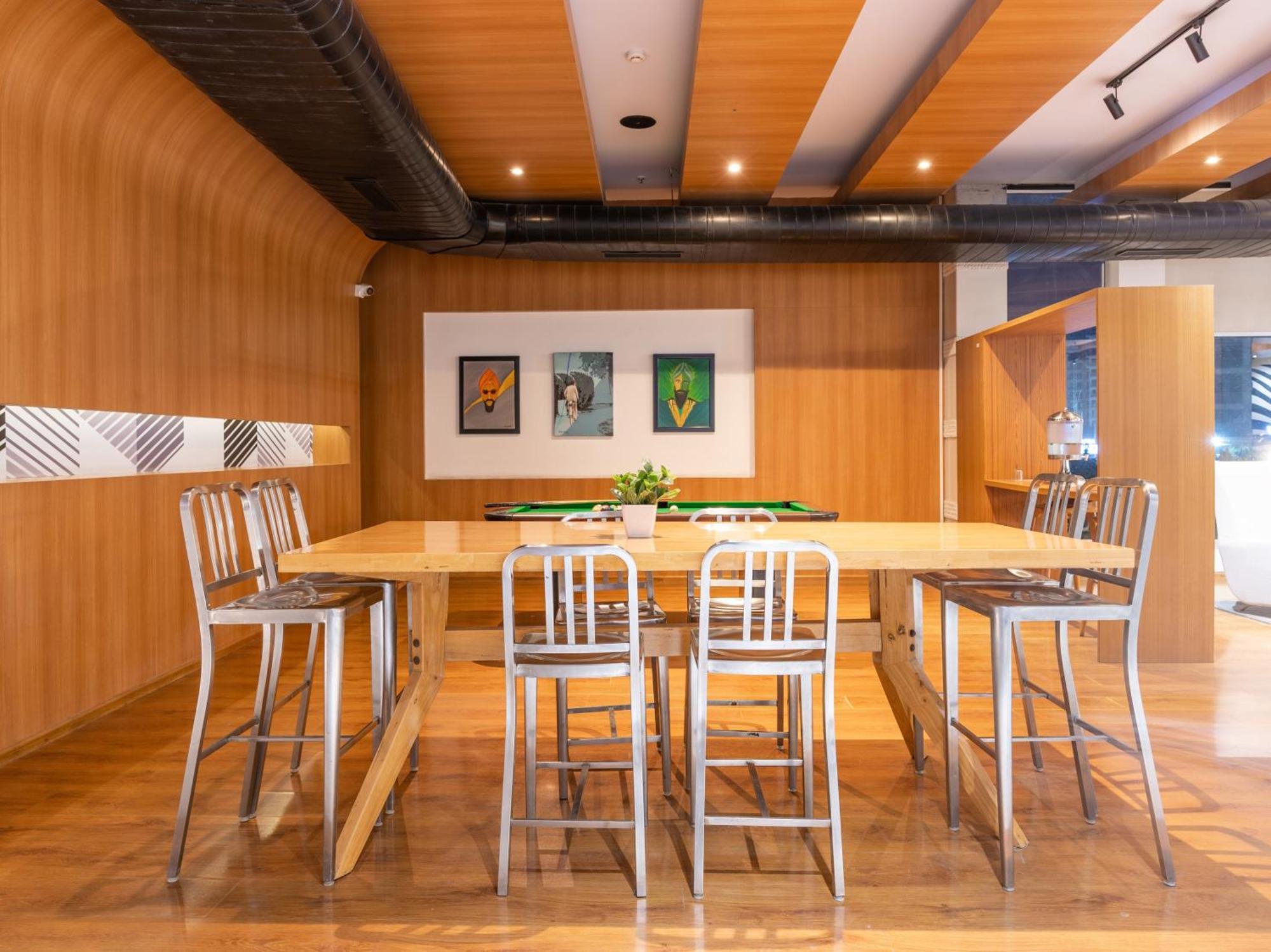 Sunday Hotel Chandigarh Zirakpur Luaran gambar